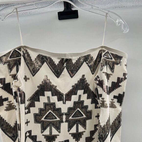 Express Off Shoulder Geometric Mini Dress Off White/Gold Sequin Size Small - Picture 6 of 9